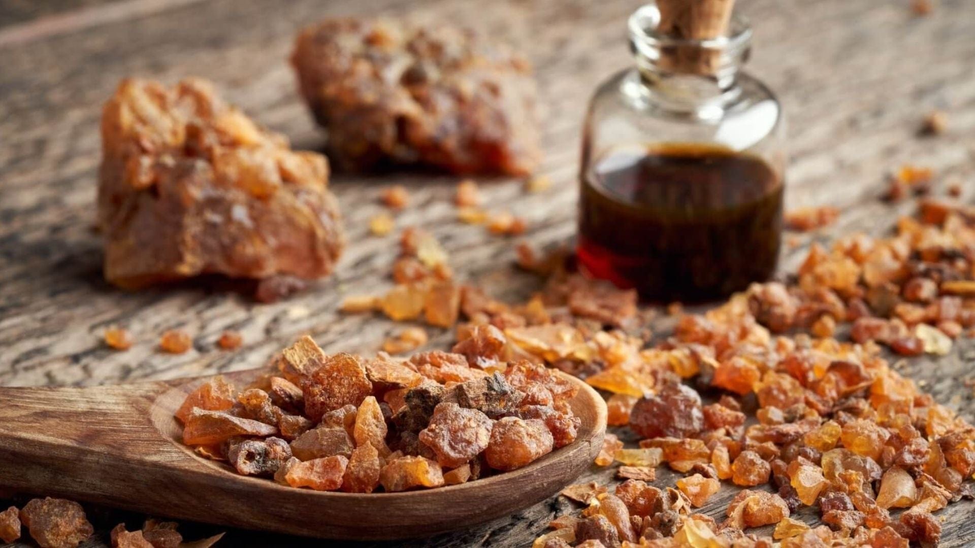 Myrrh Benefits & Uses