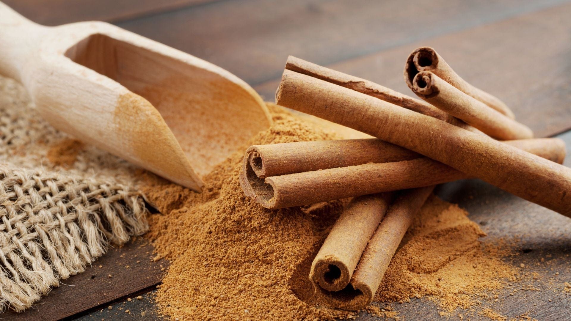 Cinnamon Benefits & Uses