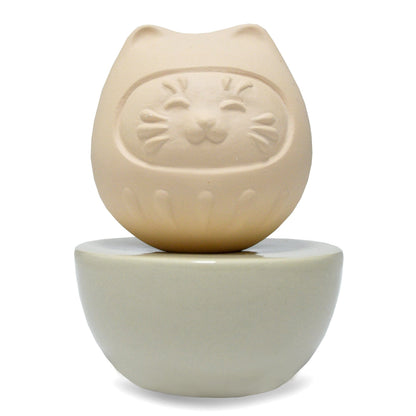 Hysses Singapore Home Scents Daruma Kitty Clay Diffuser R